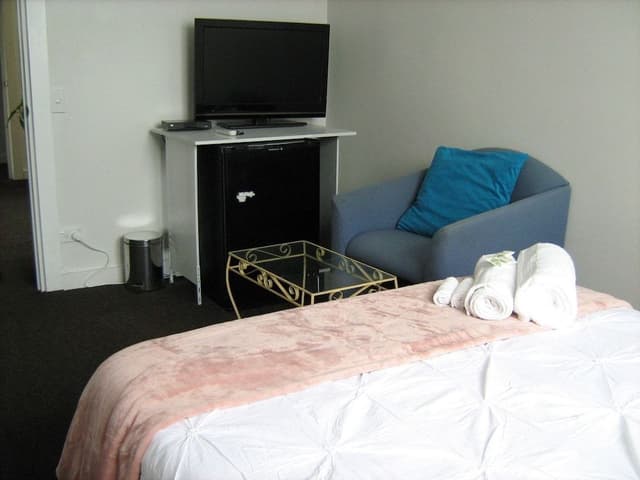 Queen Room