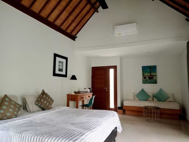 Deluxe Double Room, 1 King Bed, Garden View