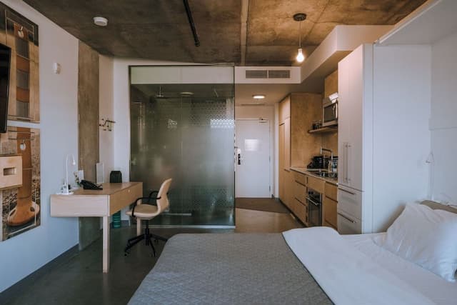 Deluxe Double Room, 1 King Bed, Bathtub