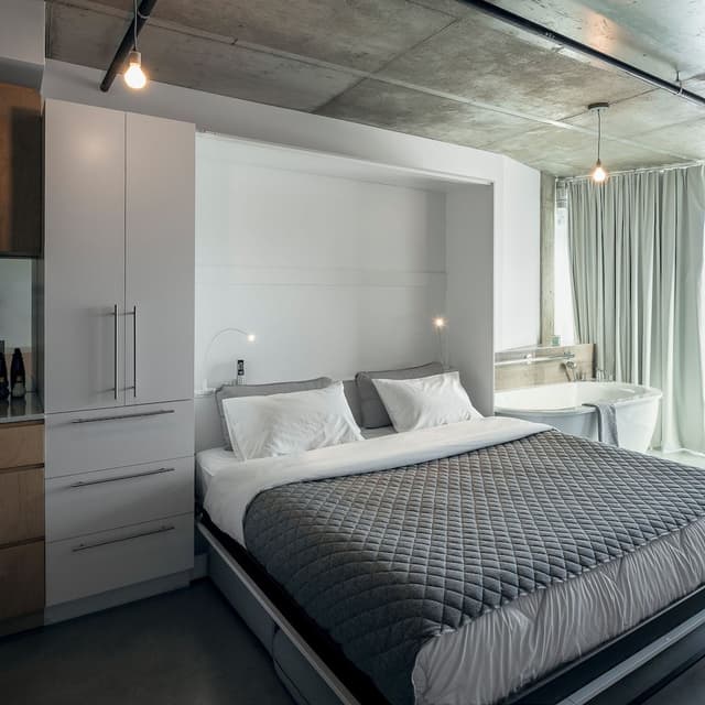 Deluxe Double Room, 1 King Bed, Bathtub