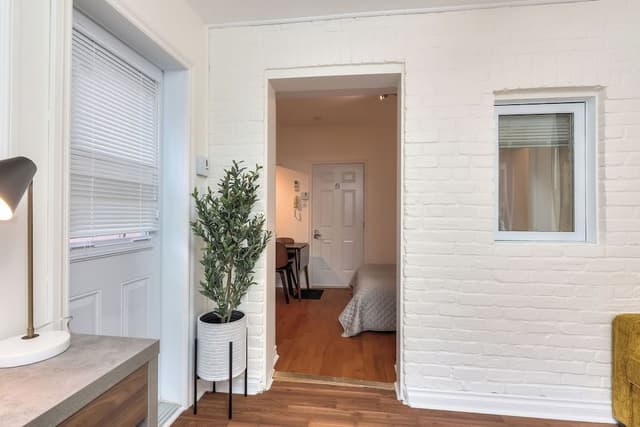Apartment, Garden View