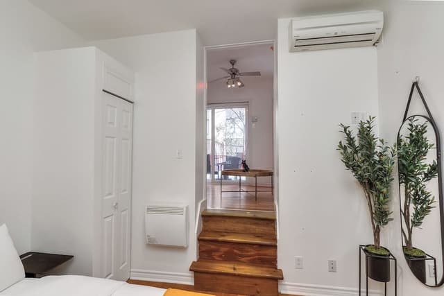Apartment (355 Square Feet)