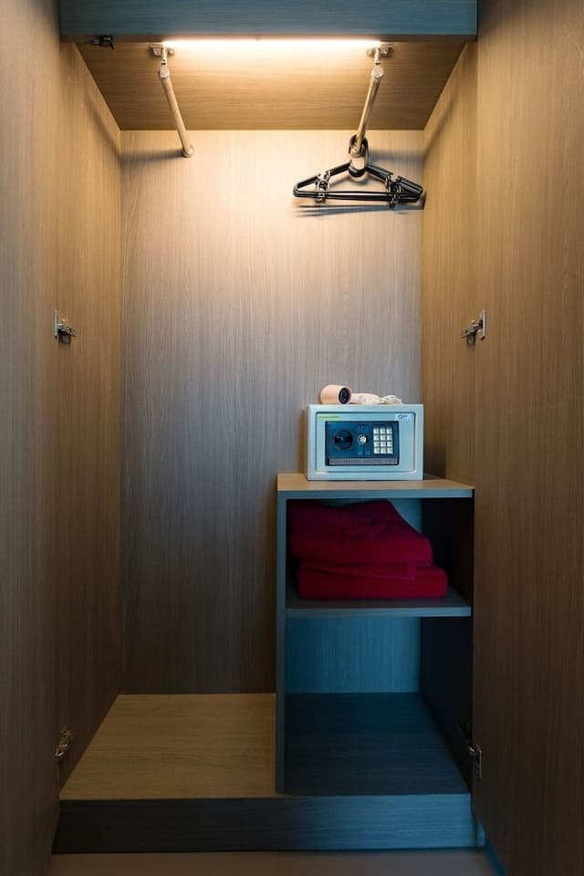 Grand Deluxe Room Only