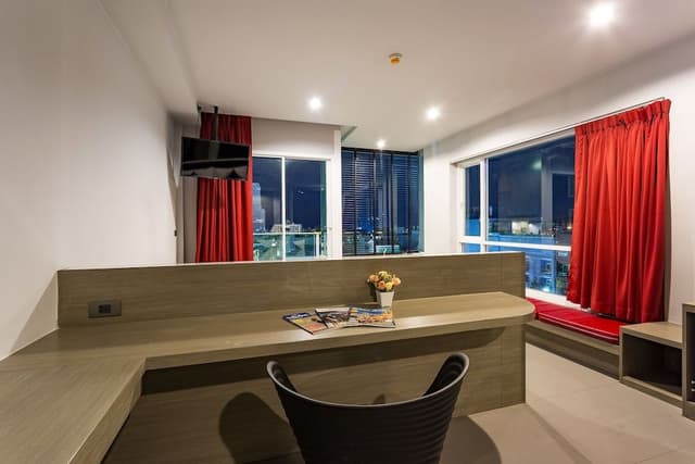 Grand Deluxe Room Only