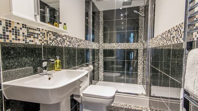 2 bed- Crow's Nest