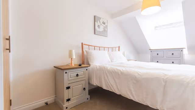 2 bed- Crow's Nest