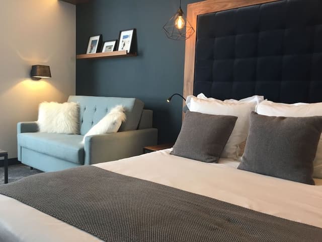 Double Room, Slope view