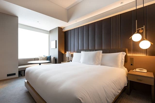 Premium Room, Club Lounge Access