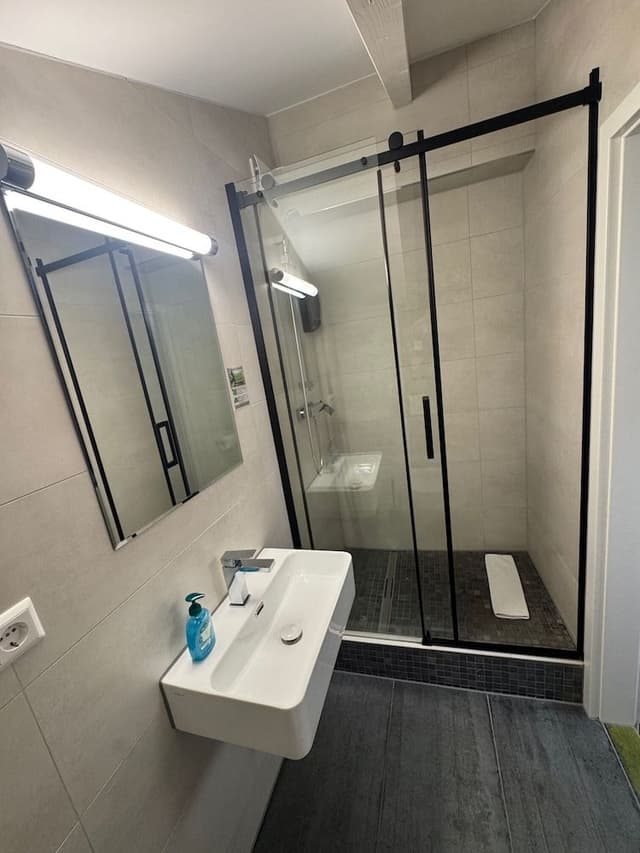 Double Room, 1 King Bed, Ensuite