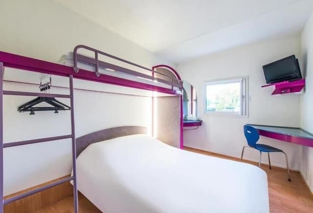 Basic Double or Twin Room, Non Smoking