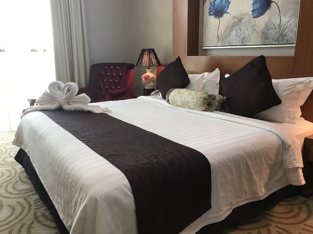 Executive Room