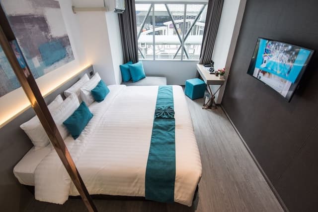 Executive Room, 1 Double or 2 Twin Beds