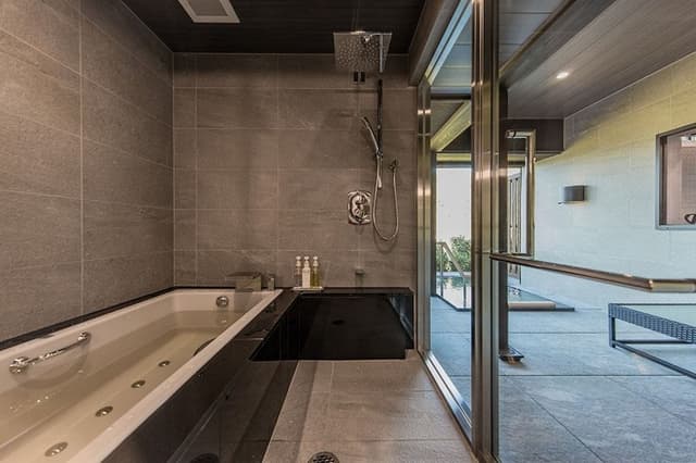 [Annex Japanese-Western Room with Open-Air Bath] RYUKYO SUITE [Non Smoking]