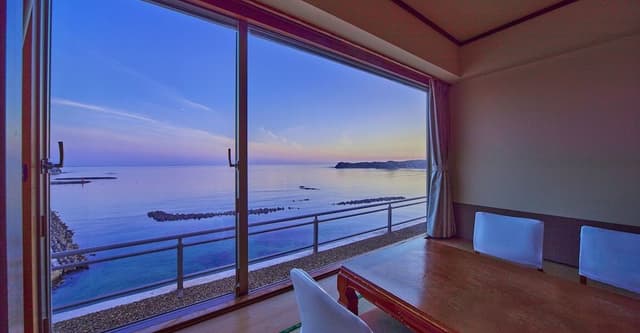 Japanese Western Style Room [Breakfast included], Smoking