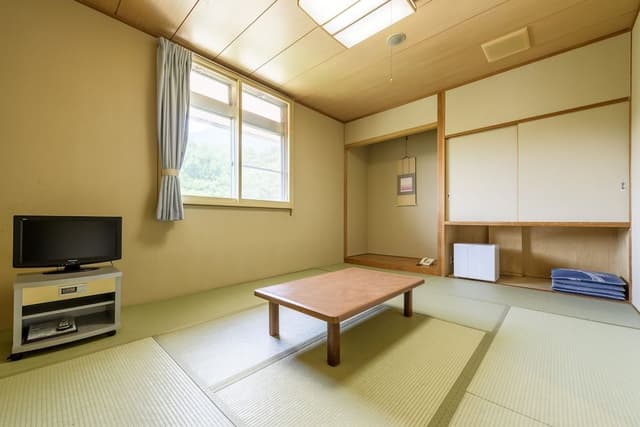 Japanese Style Room, Shared Bathroom