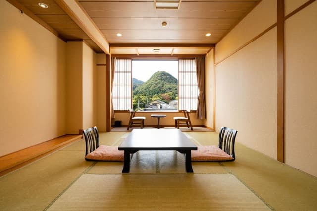 [Reasonable room] Japanese style room, non-smoking, 10 tatami mats (Garden view)