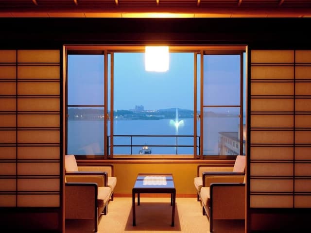 Standard Japanese Style Room, Smoking