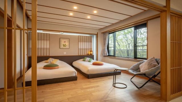 [Chic Modern] Twin + Japanese Room with 8 Tatami Mats, Non-Smoking