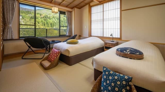 [Mountain Side Superior] Japanese-Modern Twin, 12 Tatami Mats, Non-Smoking