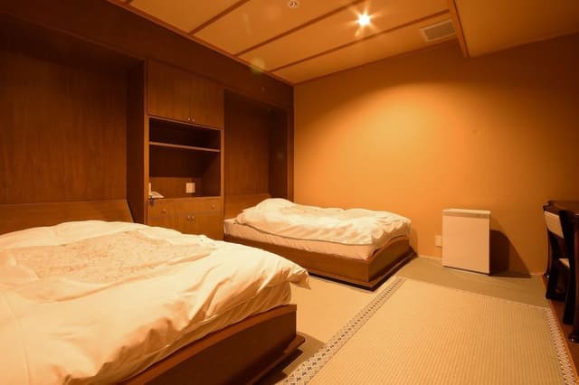 Suite, Non Smoking, Garden View