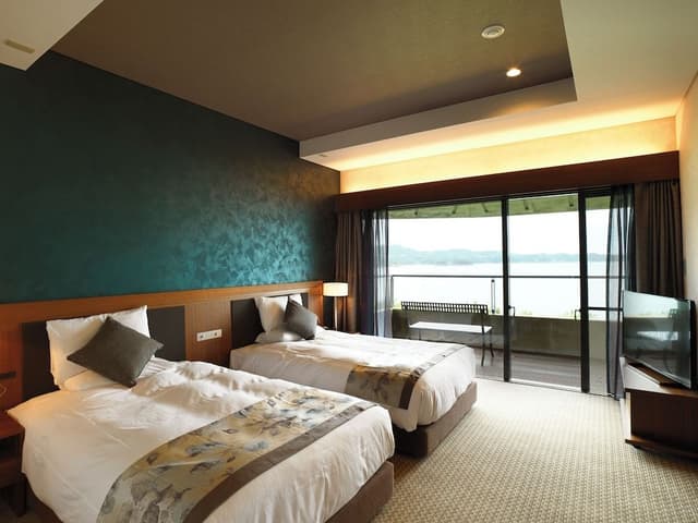 Luxury Twin Room