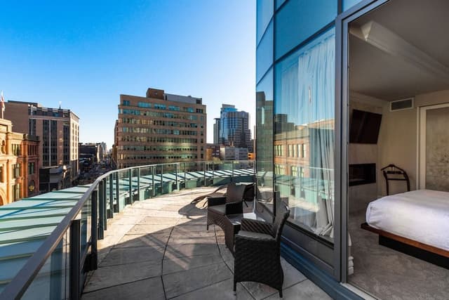 Grand Montreal Terrasse