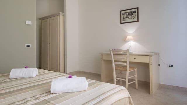 Superior Double Room, Partial Sea View