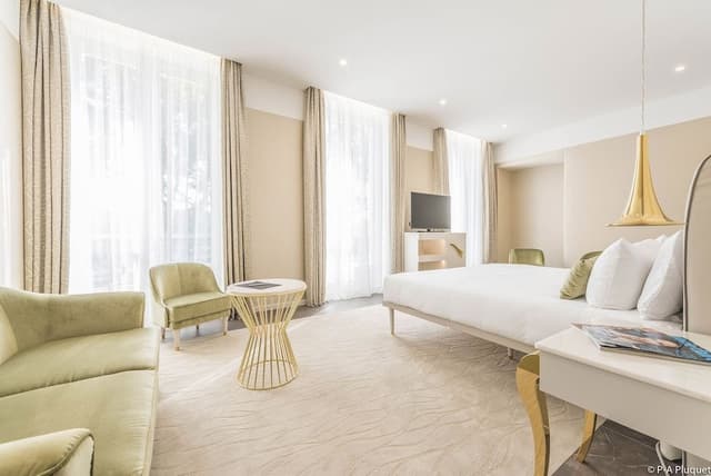Junior Suite- River