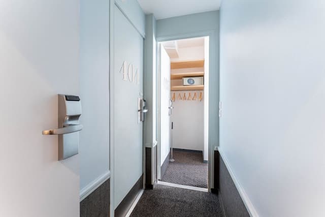 Family Room, 2 Bedrooms, Includes soft minibar, courtesy tray, Chromecast, Digital press