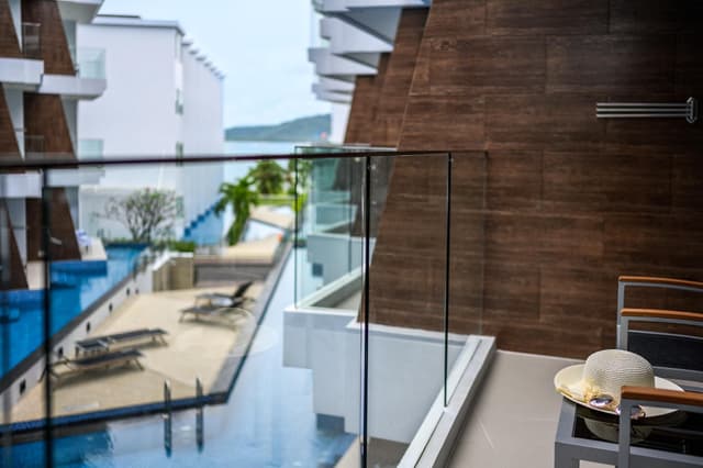 One Bedroom Suite