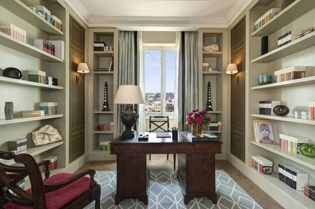 Suite (De La Ville)