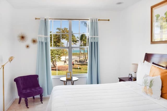 Signature Room, 1 King Bed, Ocean View