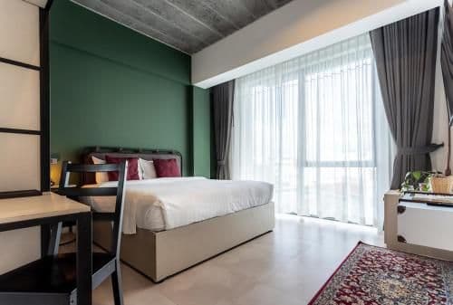 Standard King Bed