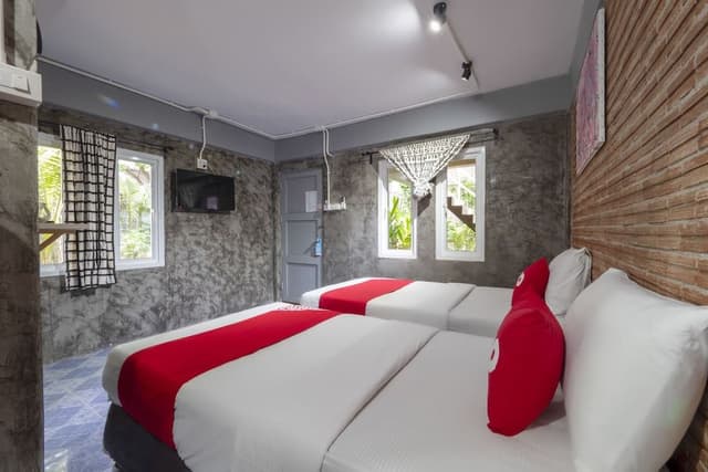 Standard Twin Room, Garden View