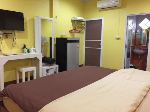 Large Double Room
