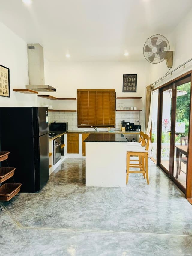 Villa, 2 Bedrooms, Poolside
