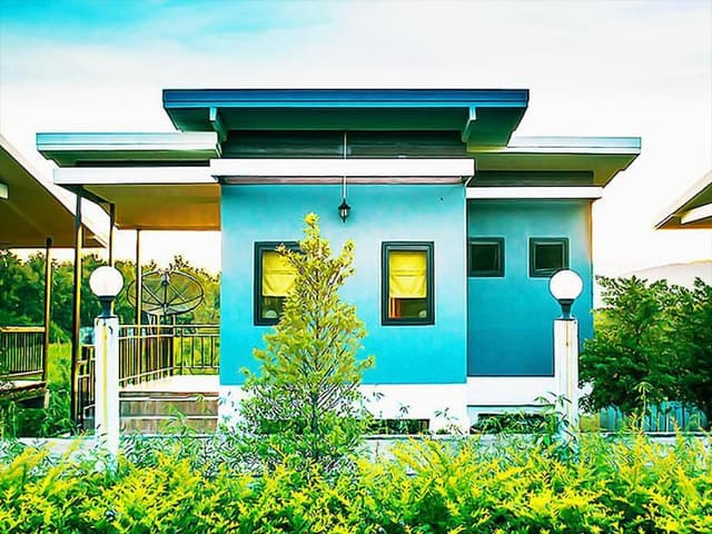 Superior Twin House
