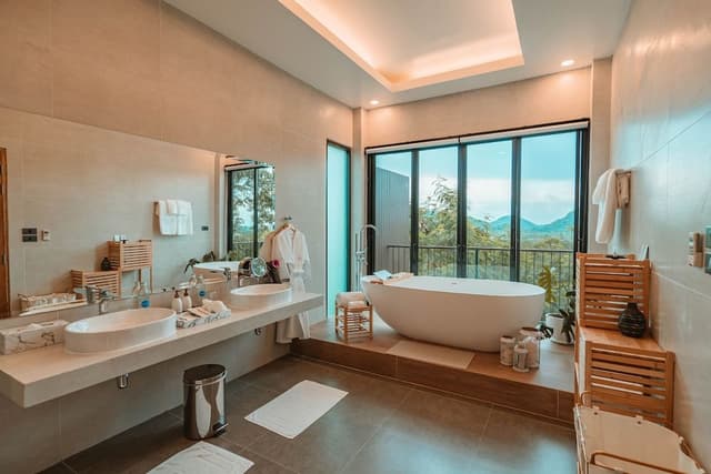 Hillrock Residence