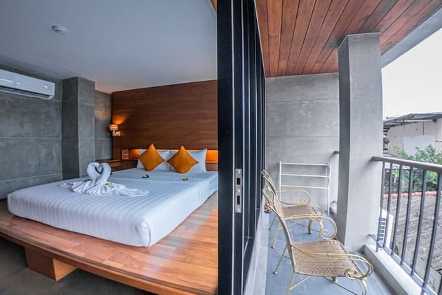 Standard Double or Twin Room, Balcony