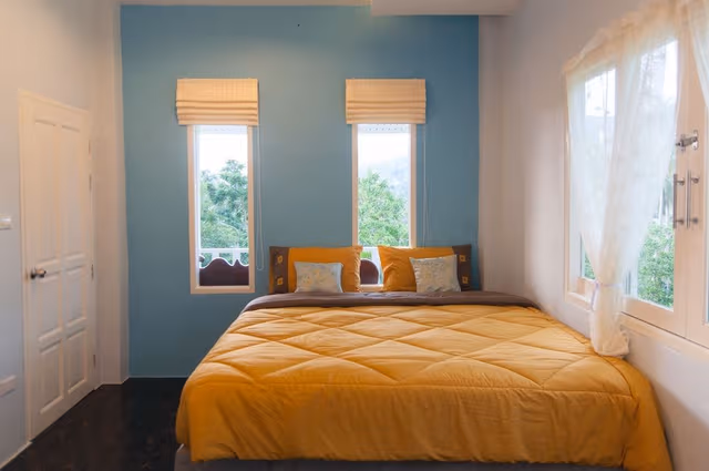 2-Bedroom Bungalow with Mountain View