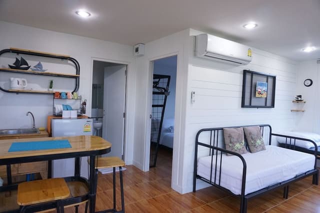 Studio Room