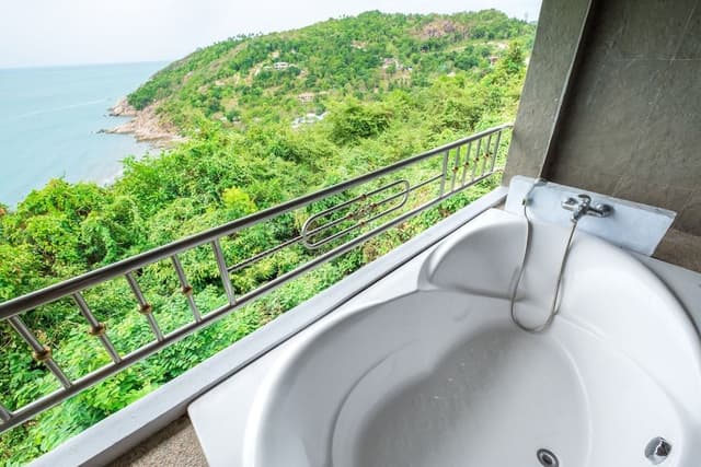Duplex Sea View with Bathtub