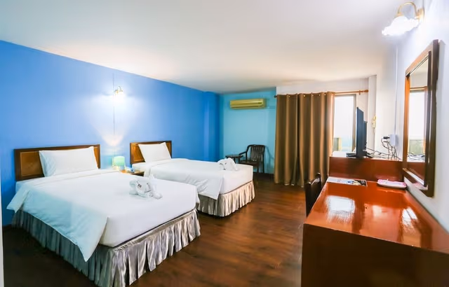 Deluxe Room, 1 King Bed