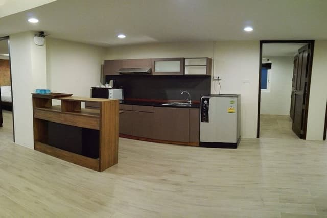Deluxe Executive Suite