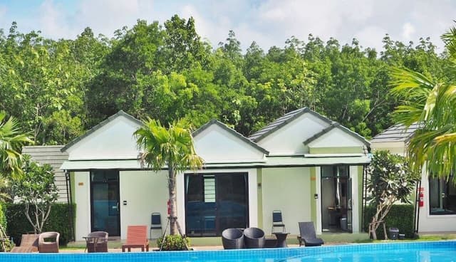 Family Villa , Pool View ( 2 Bedroom - 1 Living room )
