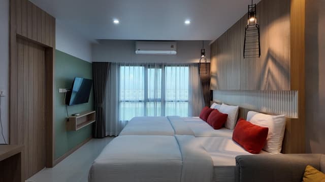 Deluxe Triple Room
