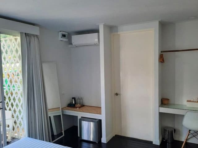 King Room with Balcony