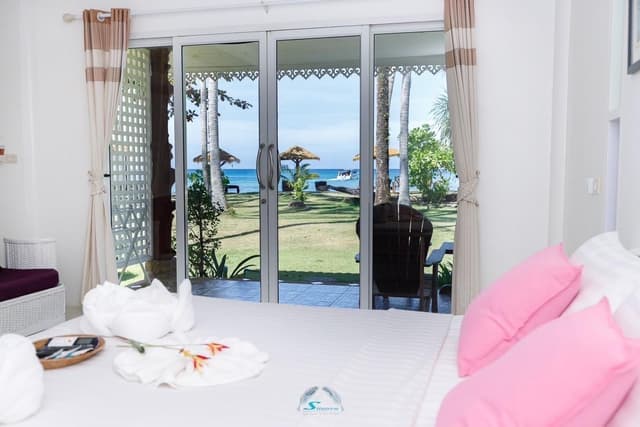 Beachfront Villa with Sea View