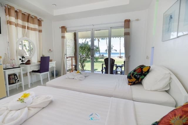 Beachfront Villa with Sea View