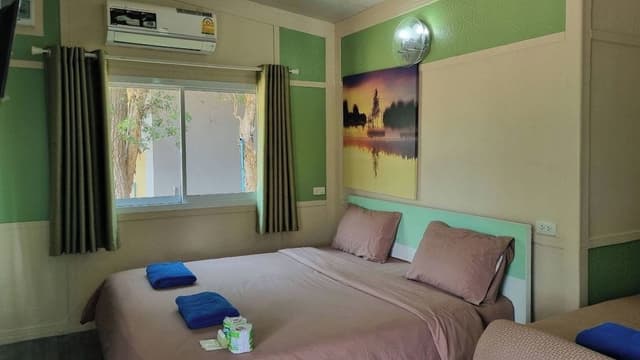 Deluxe Bungalow